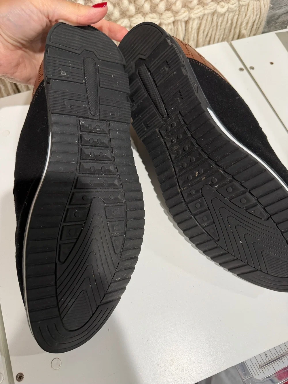 Men's Brown & Black Lace-Up Casual Shoes